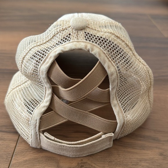 Maurices Criss Cross Elastic Ponytail Baseball Hat Cap - Picture 5 of 6